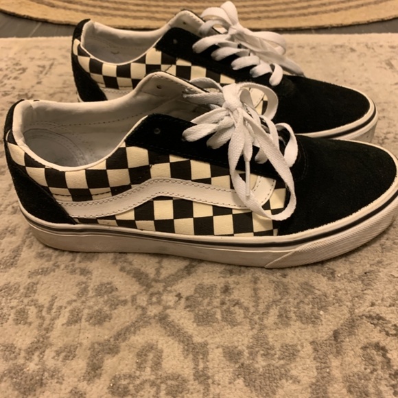 Vans women’s checkered - Picture 2 of 8